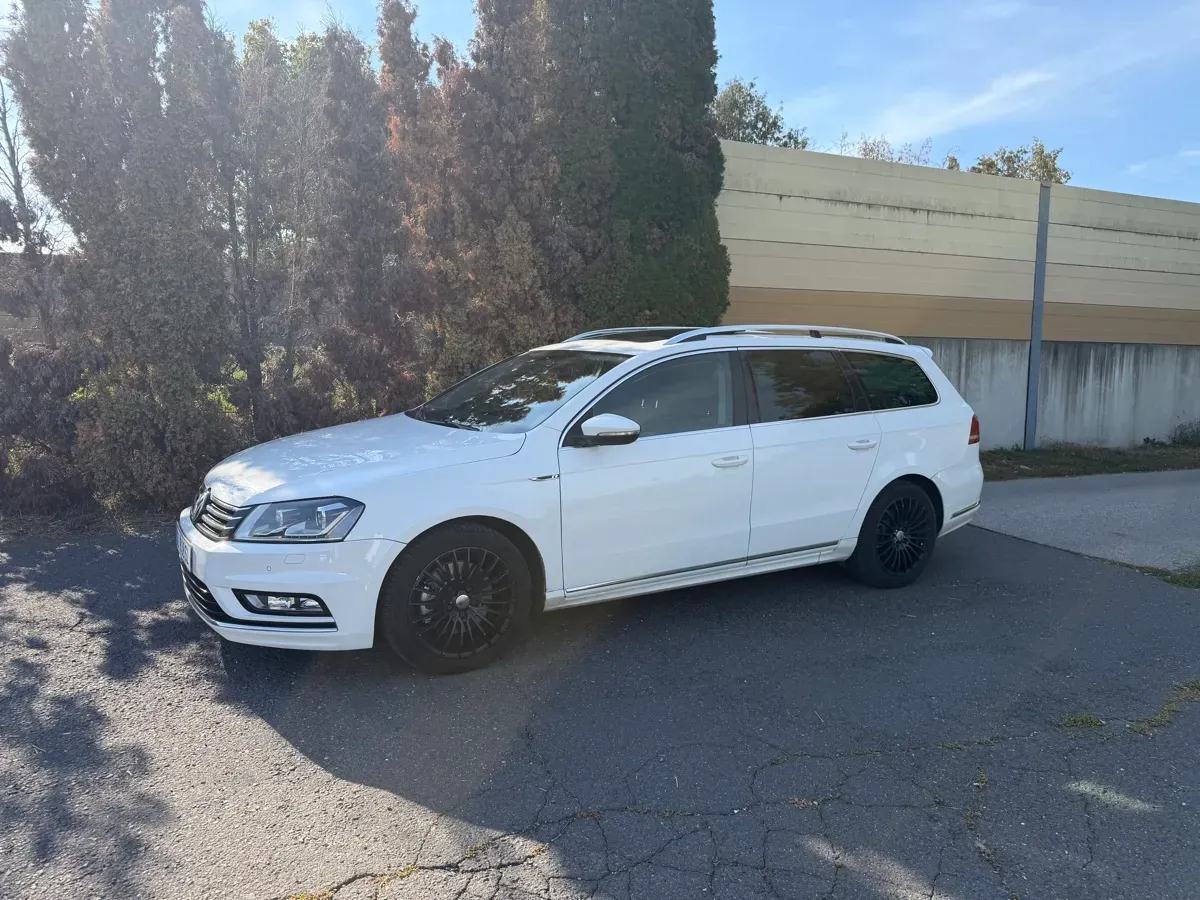 Volkswagen Passat 2013 photo 3