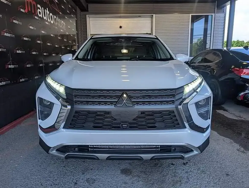 Mitsubishi Eclipse Cross 2022 photo 3