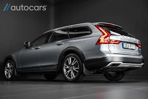 Volvo V90 Cross Country 2017 photo 4
