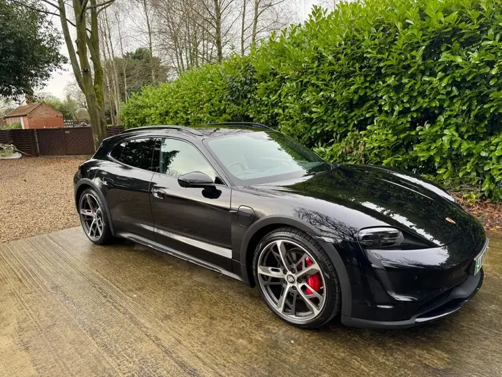 Porsche Taycan
