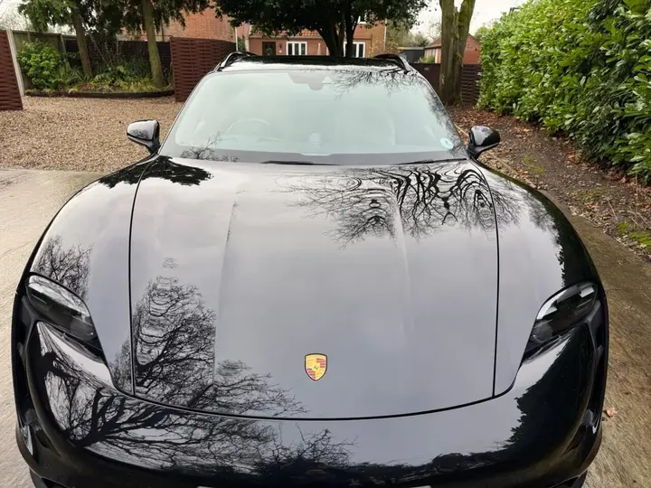 Porsche Taycan 2021 photo 5