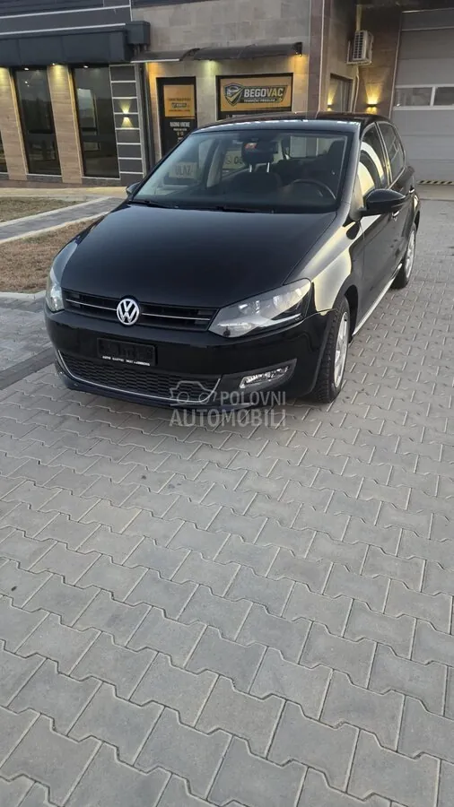 Volkswagen Polo 2010 photo 5