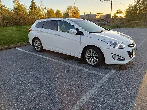 Hyundai I40 2012 photo 3