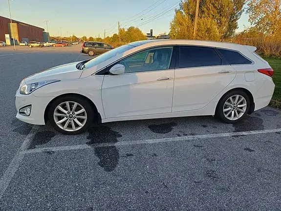Hyundai I40 2012 photo 2