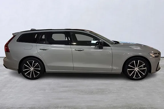Volvo V60 2025 photo 3