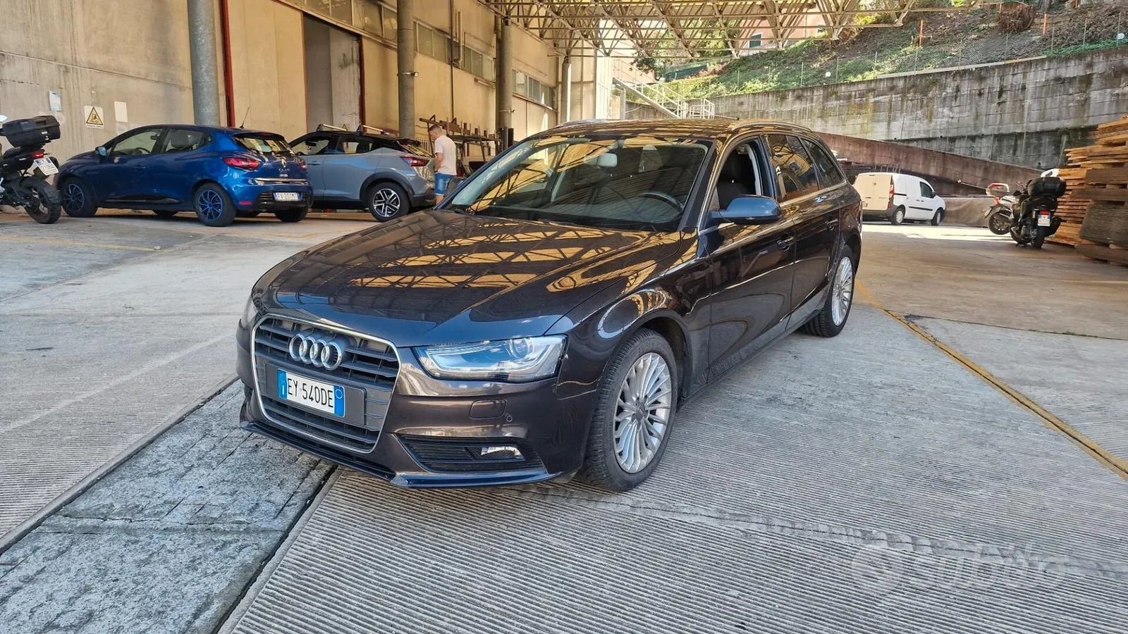 Audi A4 Avant 2015 photo 2