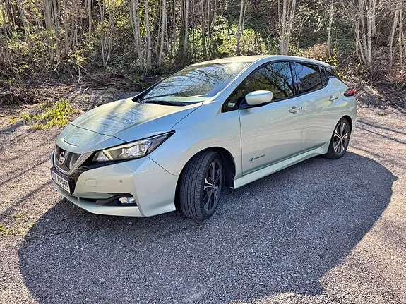 Nissan Leaf 2018 photo 3