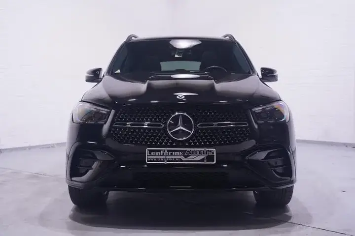 Mercedes-Benz Gle 2024 photo 2