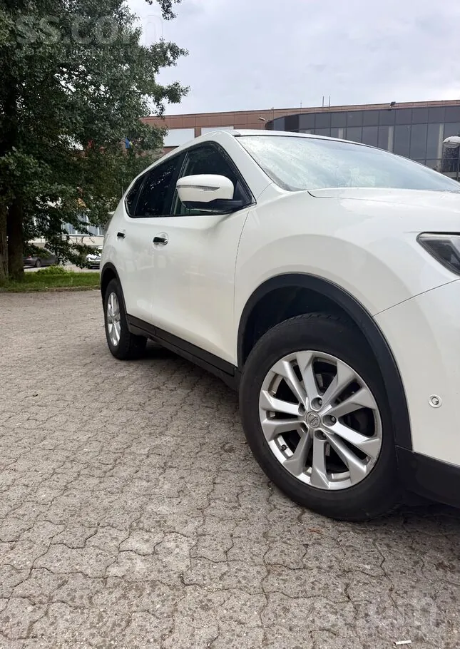 Nissan X-Trail 2016 photo 2