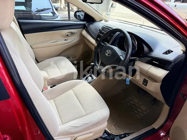 Toyota Yaris 2017 photo 3