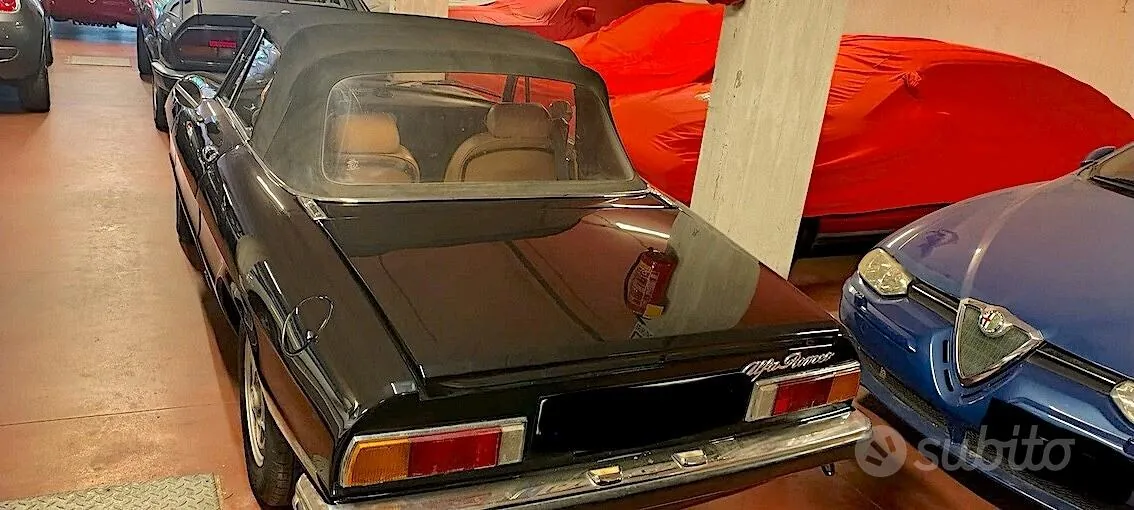 Alfa Romeo Spider 1982 photo 4