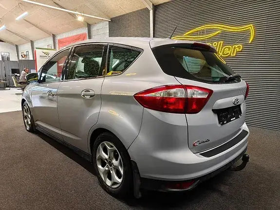 Ford C-Max 2013 photo 3