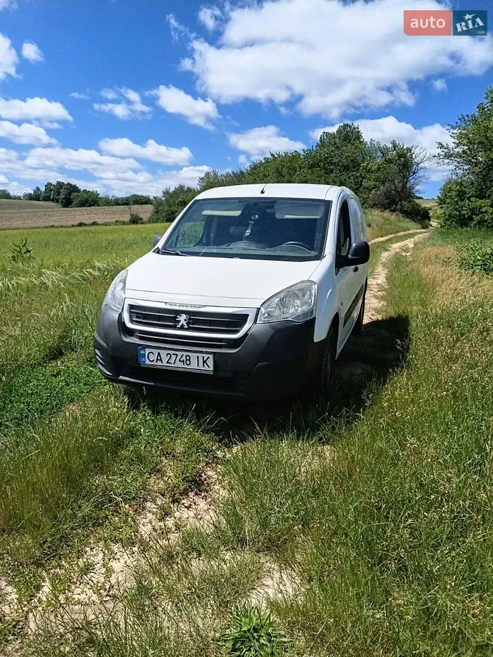 Peugeot Partner 2017 photo 2