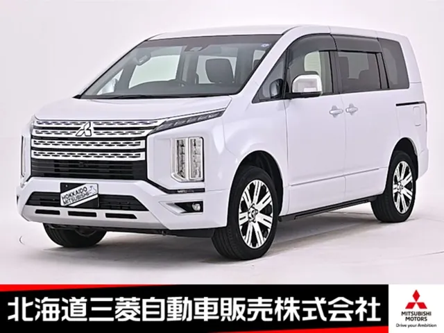 Mitsubishi Delica D:5 2023 photo 2