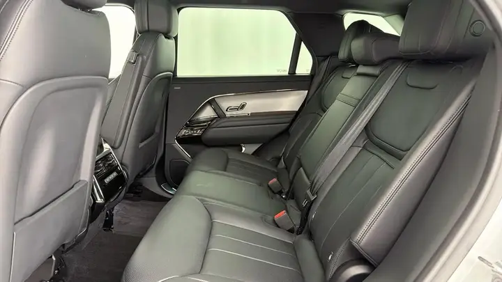 Land Rover Range Rover Sport 2025 photo 4