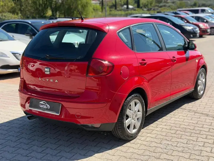 Seat Altea 2009 photo 4