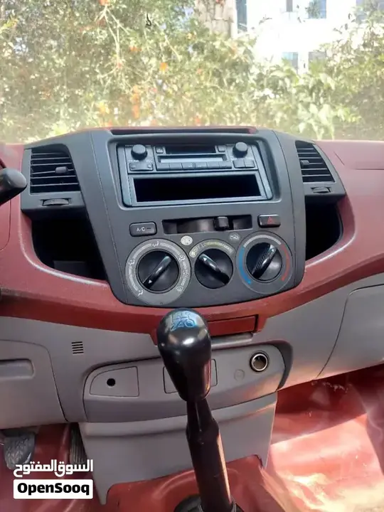Toyota Hilux 2008 photo 4