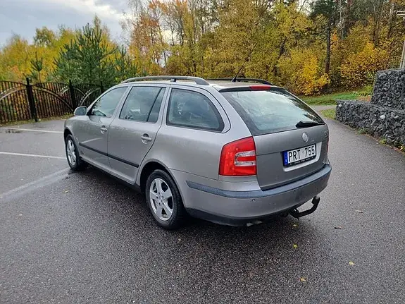 Skoda Octavia 2007 photo 3