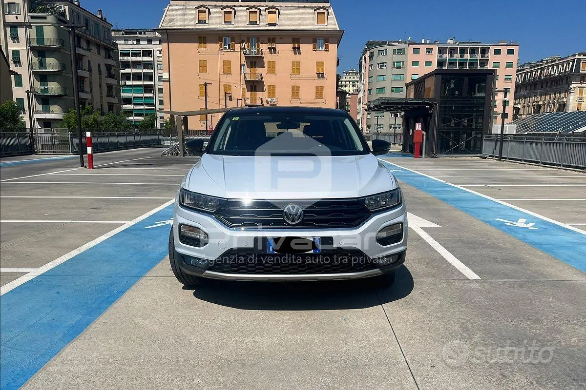 Volkswagen T-Roc 2020 photo 2