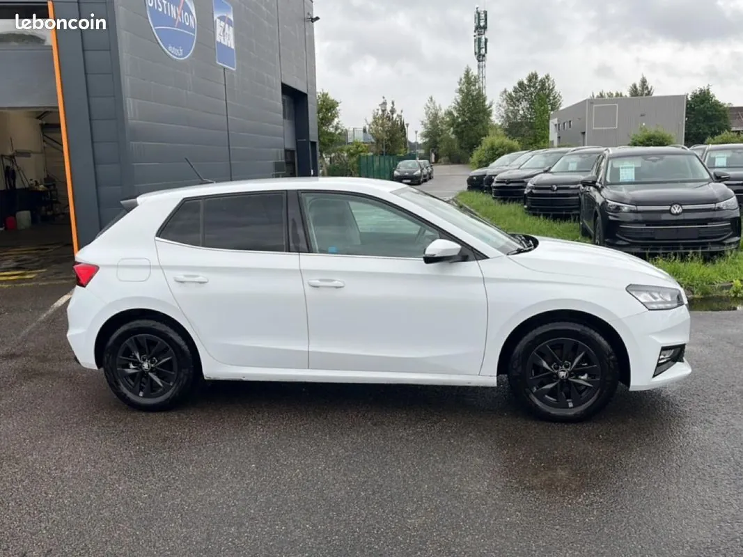 Skoda Fabia 2025 photo 4
