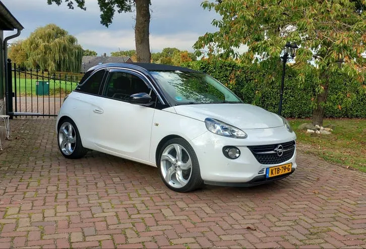Opel Adam