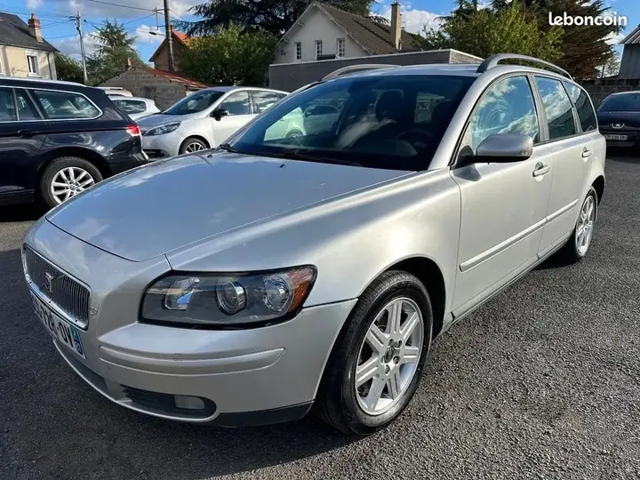 Volvo V50