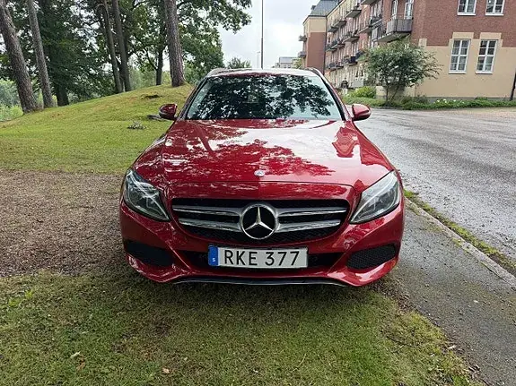 Mercedes-Benz C 350 2017 photo 3