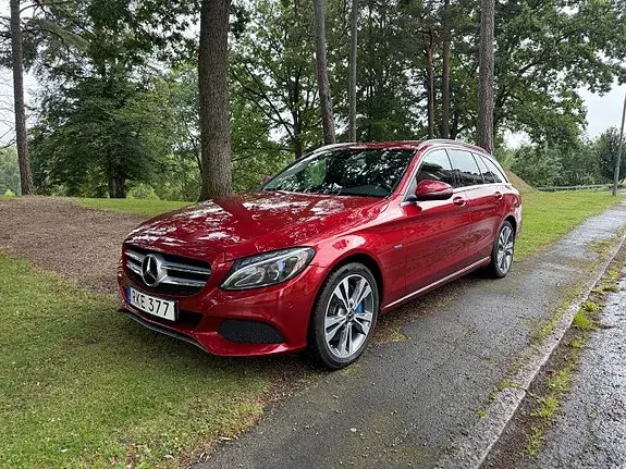 Mercedes-Benz C 350 2017 photo 2