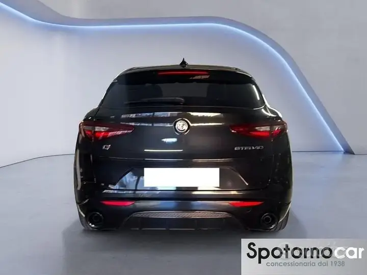 Alfa Romeo Stelvio 2022 photo 4