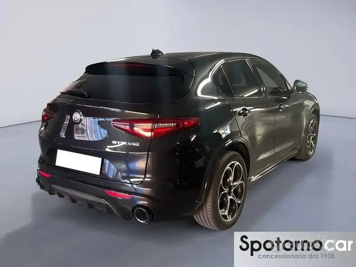 Alfa Romeo Stelvio 2022 photo 5