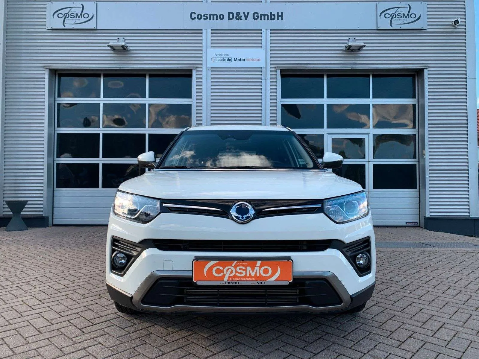 KG Mobility Tivoli 2023 photo 2