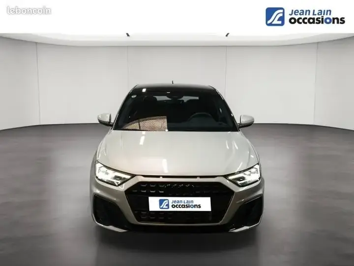 Audi A1 Sportback 2025 photo 2