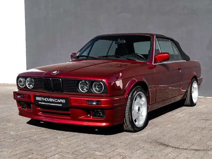 BMW 325 M