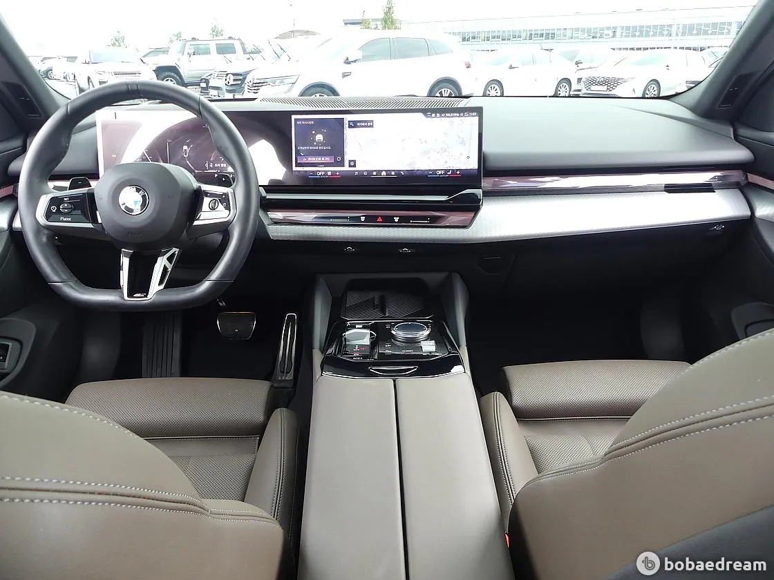 BMW 520I 2026 photo 4