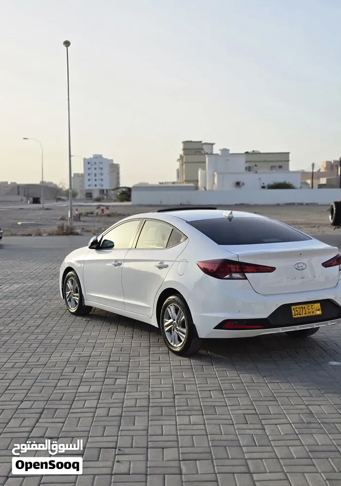 Hyundai Elantra 2020 photo 4