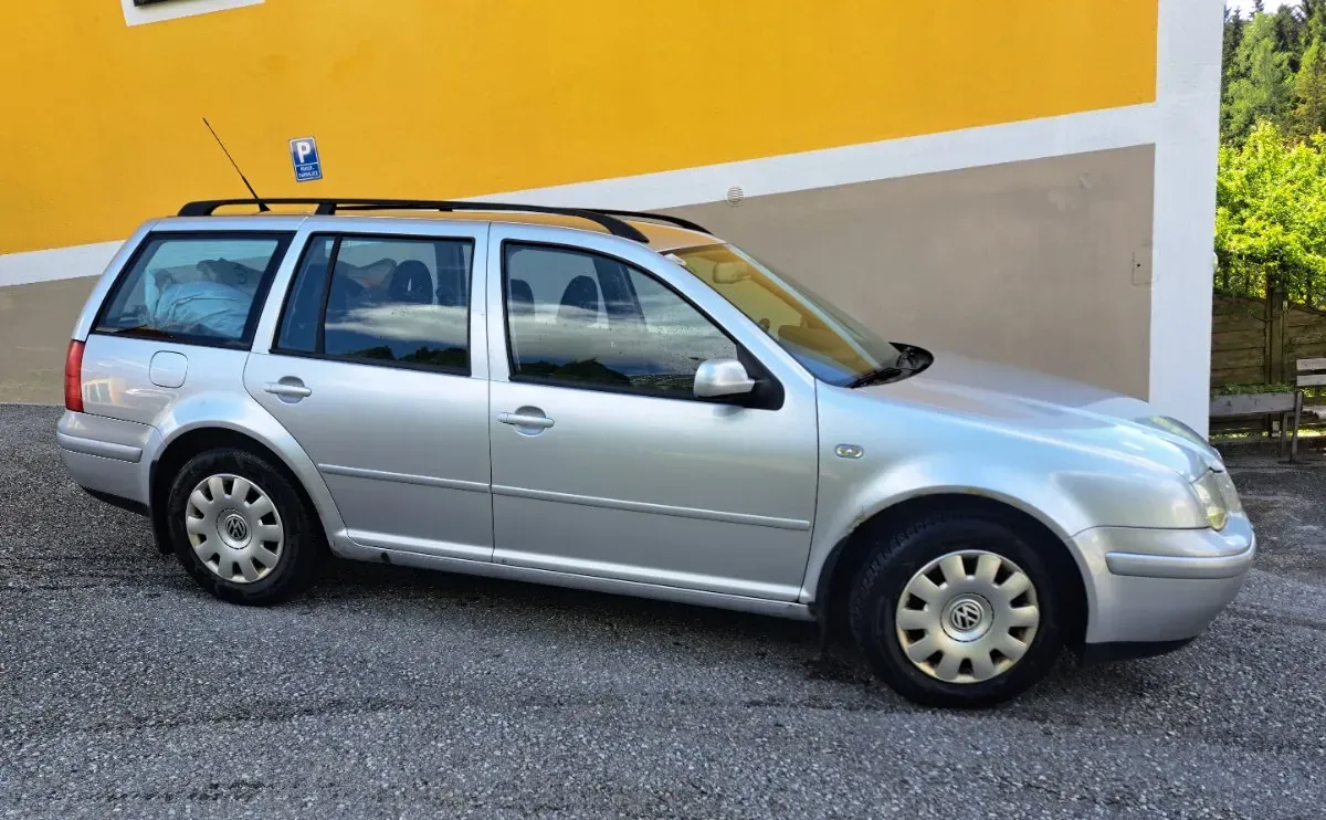 Volkswagen Bora 2003 photo 2