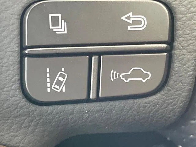 Lexus Is 2023 photo 5