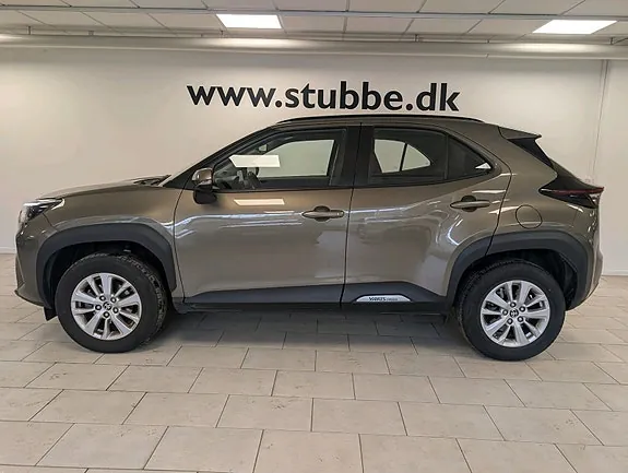 Toyota Yaris Cross 2023 photo 2