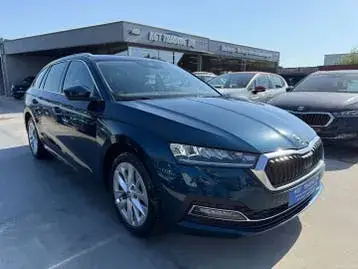 Skoda Octavia 2021 photo 3