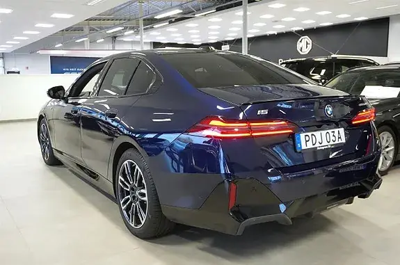 BMW I5 2023 photo 5