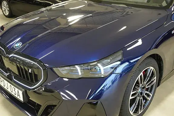 BMW I5 2023 photo 3
