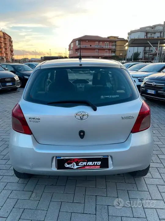 Toyota Yaris 2006 photo 5