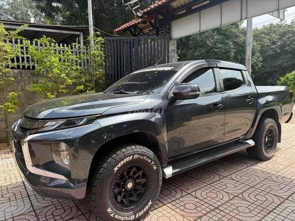 Mitsubishi Triton