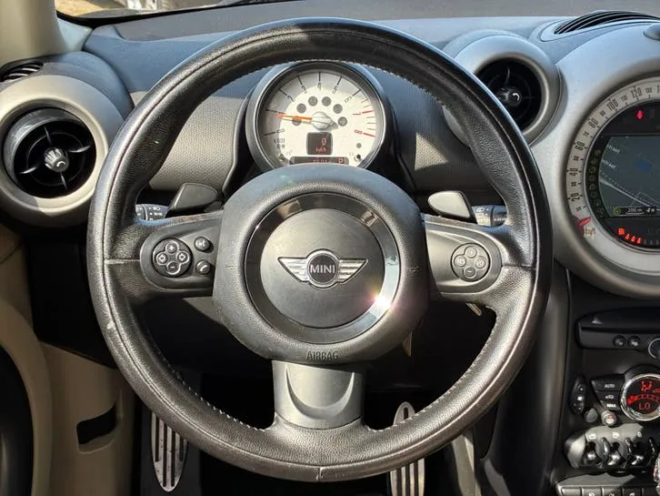Mini Countryman 2012 photo 2