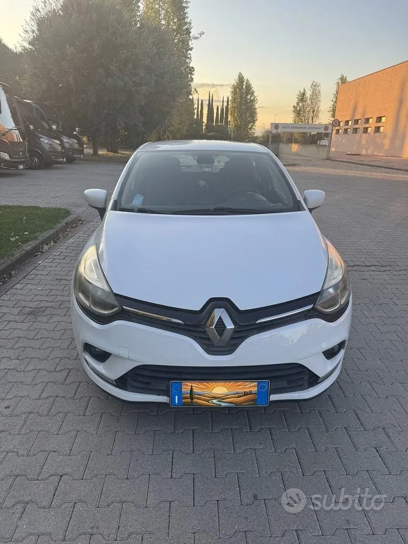 Renault Clio 2017 photo 3