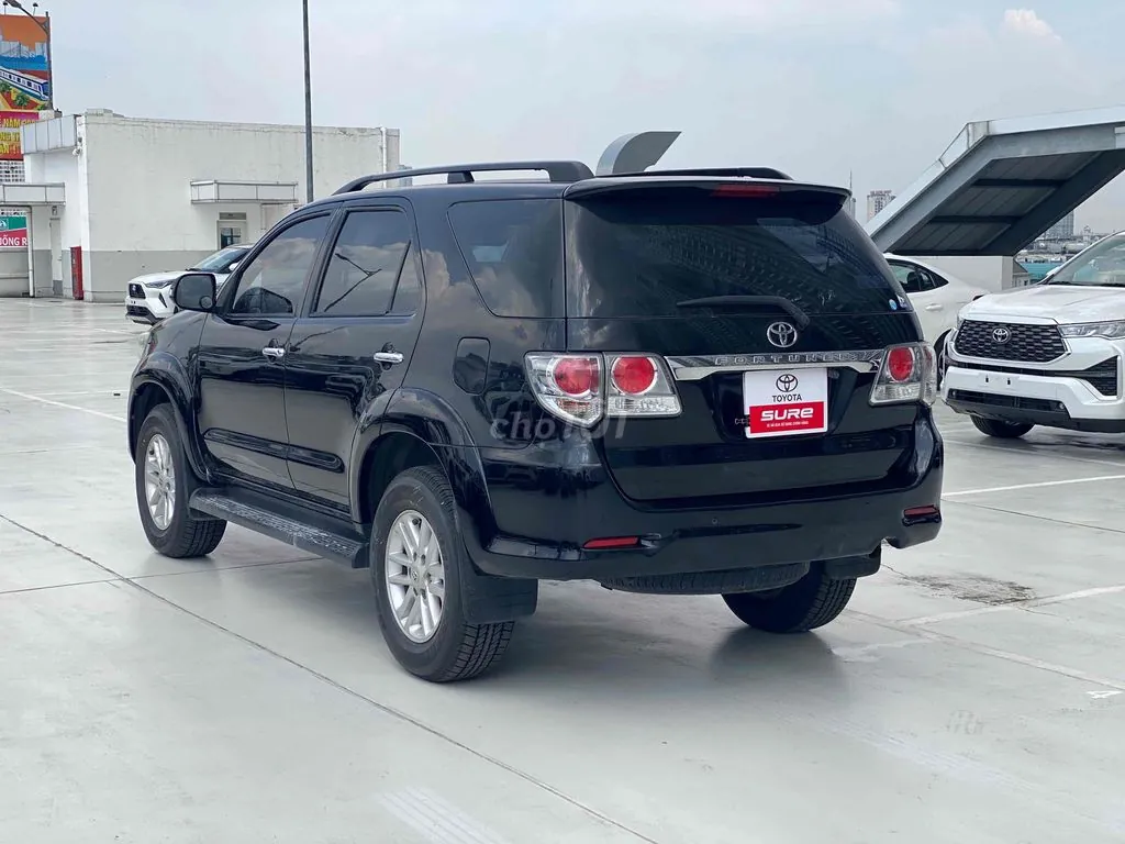 Toyota Fortuner 2014 photo 4