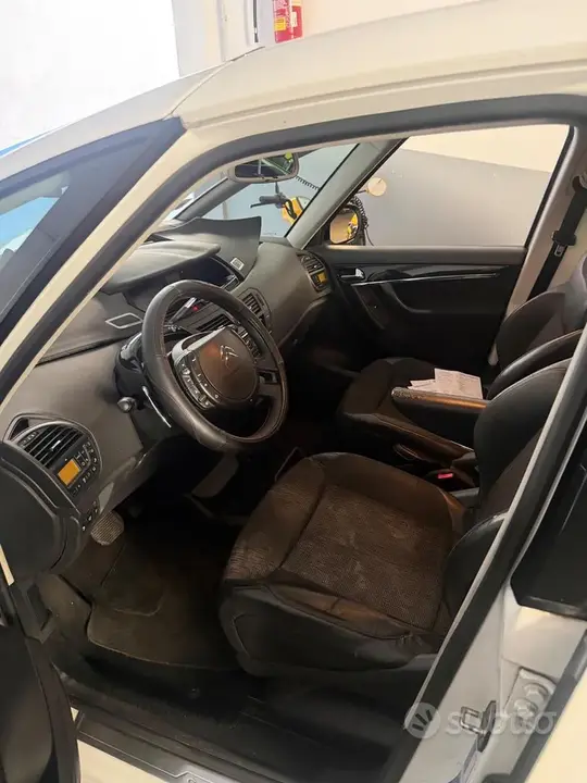 Citroen C4 Picasso 2013 photo 4