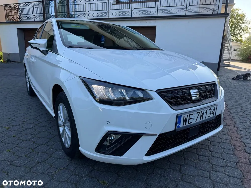 Seat Ibiza 2023 photo 2