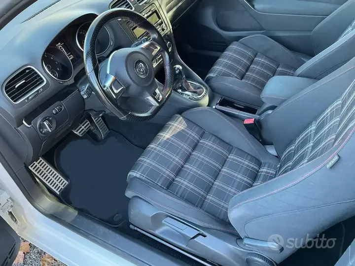 Volkswagen Golf 2009 photo 5