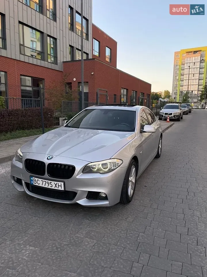 BMW 5 Series 2013 photo 4
